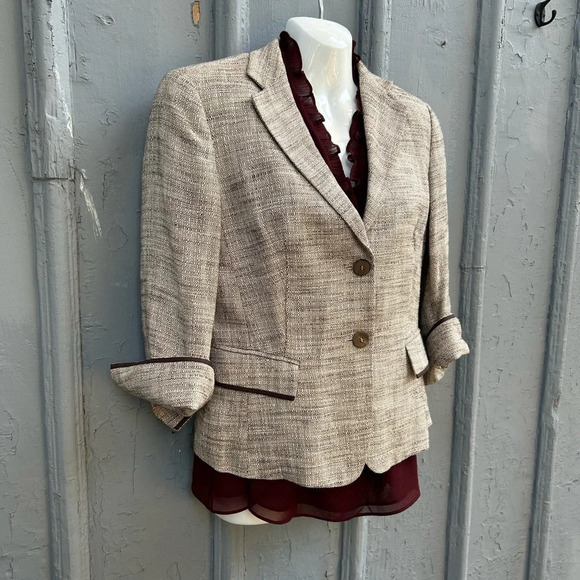 Max  Mara Grey Tweed Blazer, approx size M - Picture 4 of 9